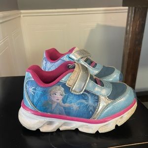 Elsa sneakers